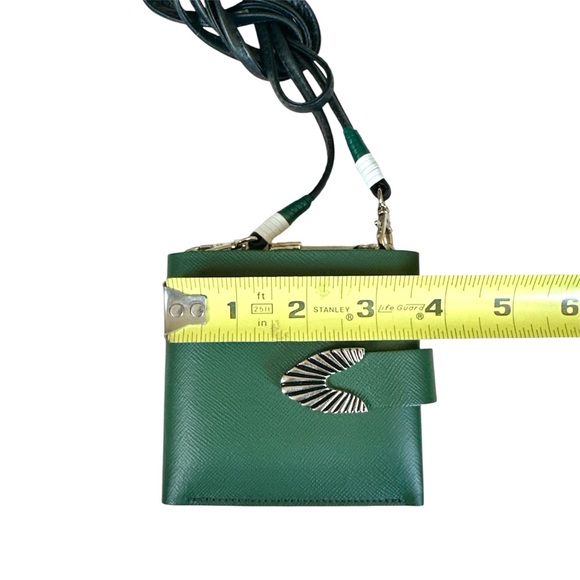 TOGA Archives PULLA Square Leather Shoulder Wallet Green & White - Picture 6 of 8